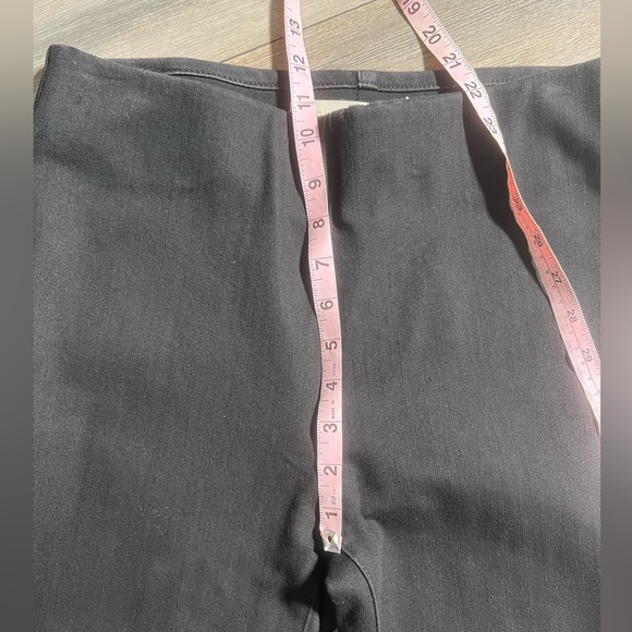 NWT Soft Surrounding The Ultimate Cropped Legging Black Pant- Small - Picture 4 of 11